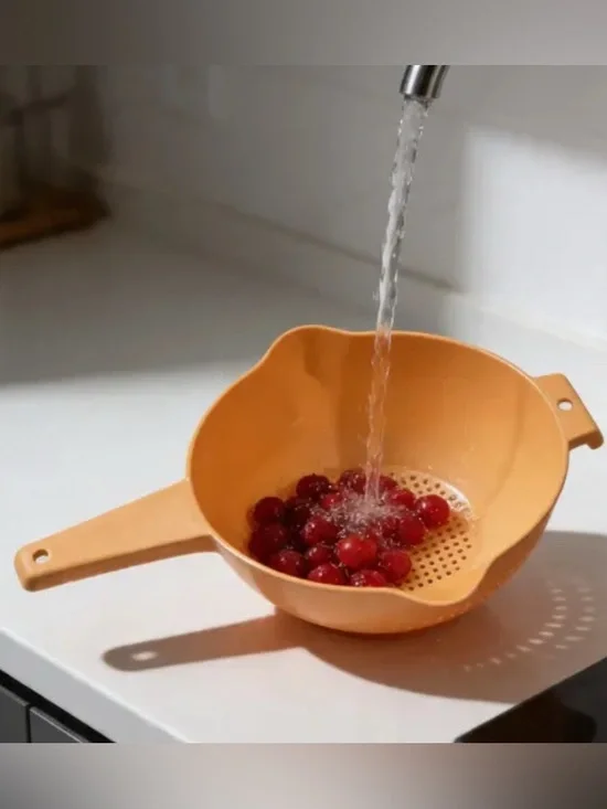 Tupperware   Large Colander Strainer 2 L