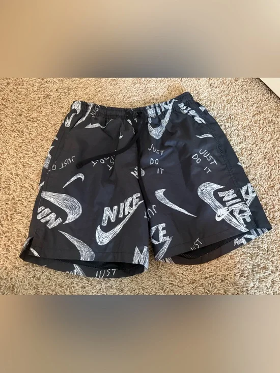Men’s Nike All Over Print Shorts