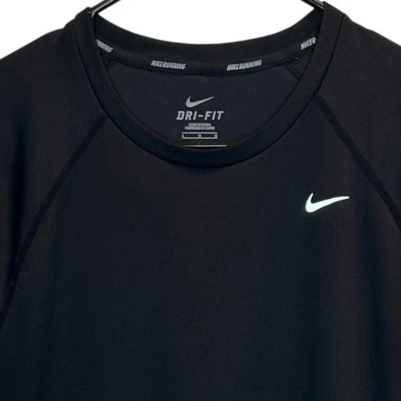Nike Running Dri-FIT Shirt Large Mens Black Short Sleeve Reflective Raglan Tee