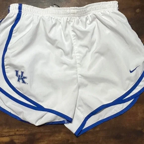 Nike Kentucky Wildcats white shorts with blue side stripes 428.5