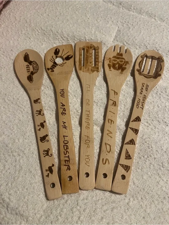 Set of 5 Engraved Bamboo Wooden Spoons with Friends Theme