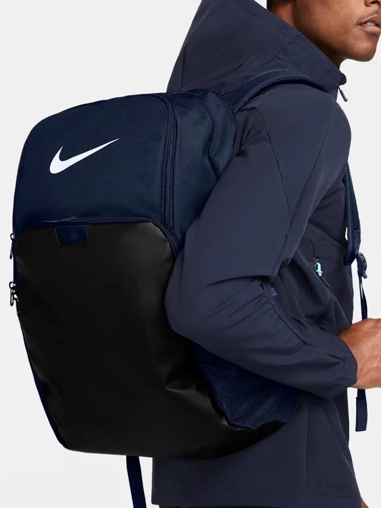 Nike Brasilia 9.5 XL Navy, Black & White Athletic School Backpack
