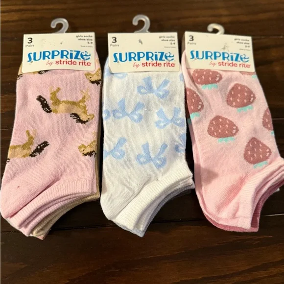 Surprize by Stride Rite Girls' Socks 3 - 3 Pair Packs
