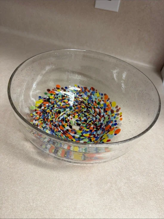 Glass confetti bowl