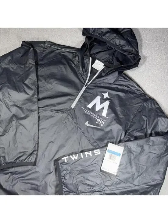 Nike NEW MLB Minnesota Twins $110 Men's Medium Windbreaker Jacket Nike Banded