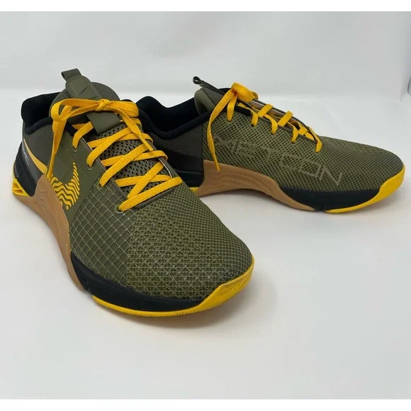 Nike Olive Green and Yellow Men's Athletic Shoes