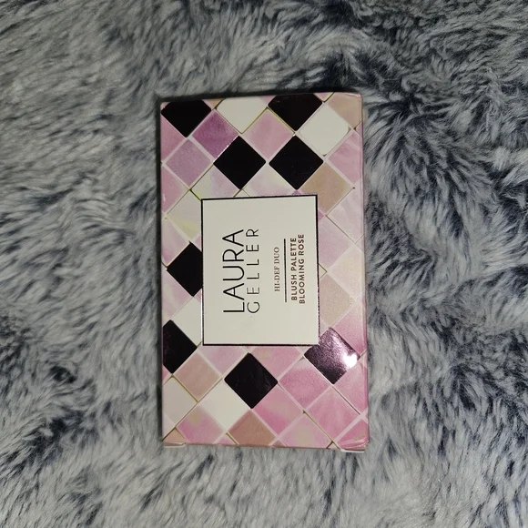 Laura Geller Blush Palette in Blooming Rose NIB