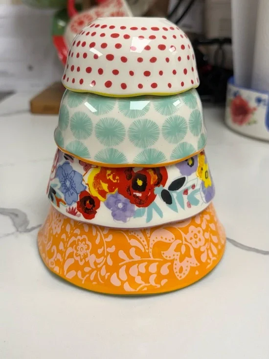 Pioneer Woman Flea Market Measuring Cup