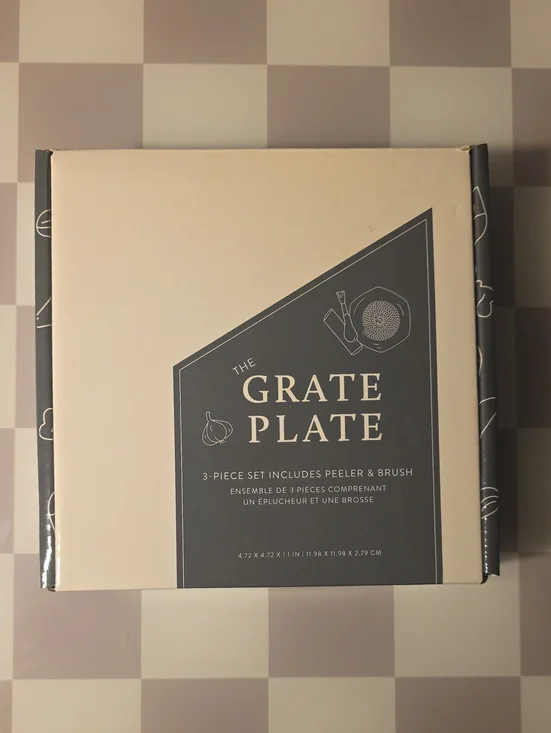 The Grate Plate 3-Piece Set - Cream & Dark Gray