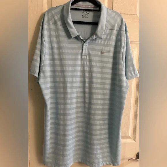 Nike Men's Light Blue Striped Golf Polo Activewear Collared Shirt