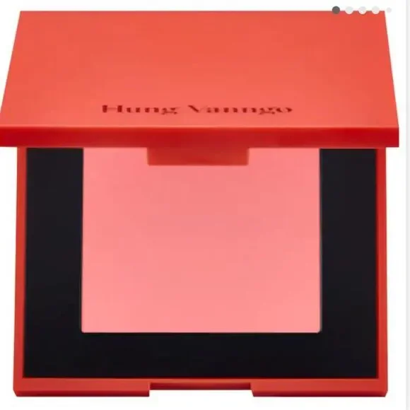 HUNG VANNGO BEAUTY Very Beautiful Matte Velvet Blush