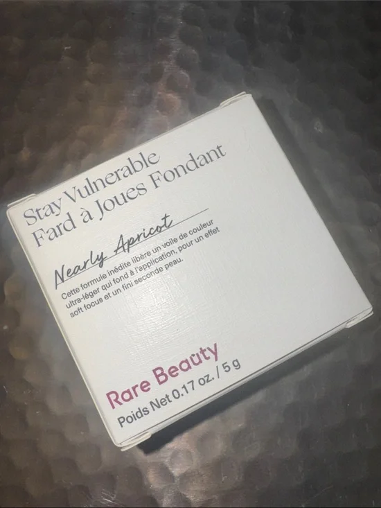 Rare Beauty Nearly Apricot Cream Blush - Soft Apricot Pink