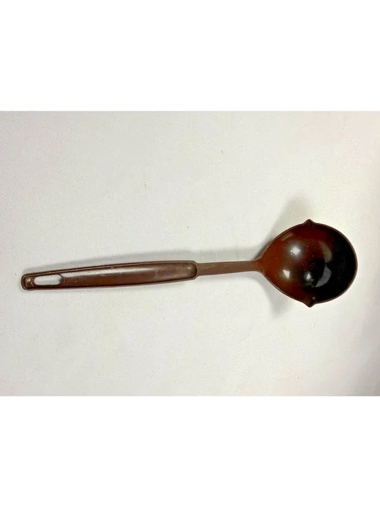 Ekco USA Dishwasher Safe Melamine Soup Ladle Brown Vintage Kitchen Utensil