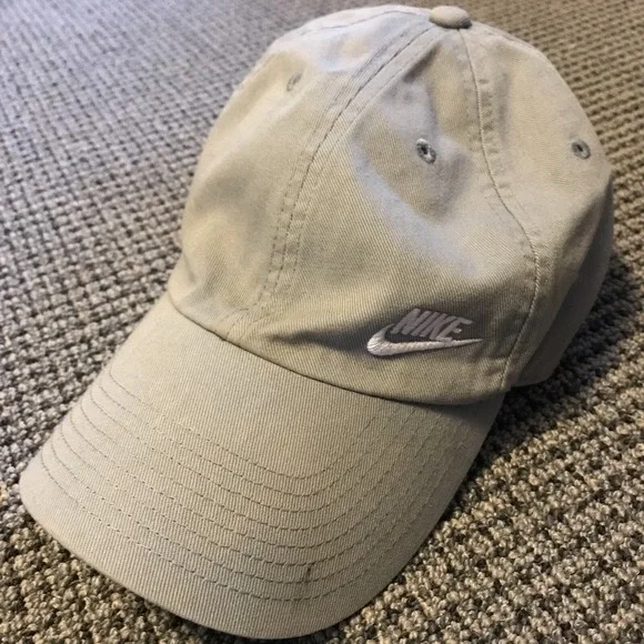 Nike Heritage 86 Osfa Gray Adjustable Hat‎