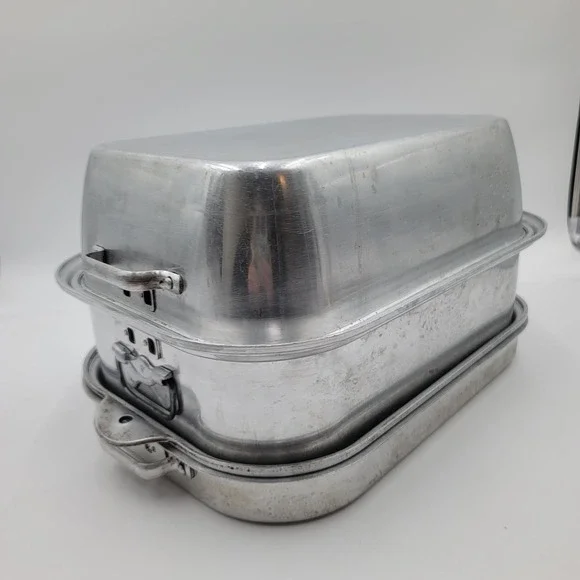 Vintage Wear-Ever Aluminum Roaster Pan Set 4pc 818 918 Turkey Broiler Trays