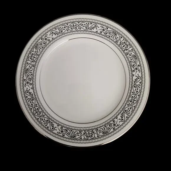 Noritake Prelude 7570 Bread Plates Set of 4 Ivory China Black Border Japan