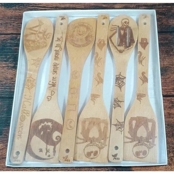 Set of 6‎ Halloween Themed Wooden Cooking Spoons