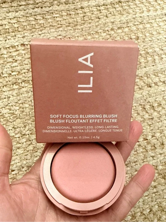 ILIA Soft Focus Blurring Blush — Glimpse