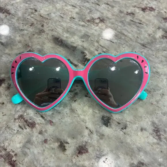 Gymboree Heart Watermelon Sunglasses – Kids (6+) – Cute & Fun