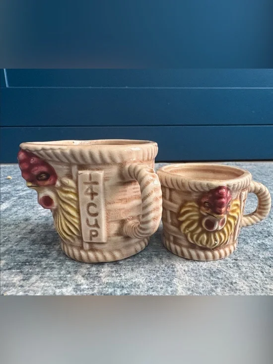 Vintage Ceramic Chicken Measuring Cups - 1/4 Cup & 1/8 Cup
