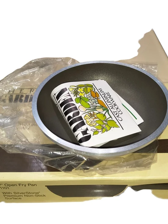 Silver Non-Stick Fry Pan - Gray