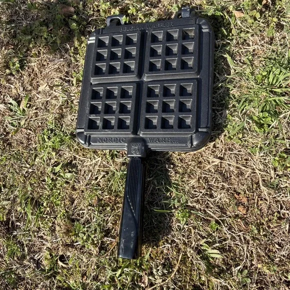 Vintage Nordic Ware Belgian‎ Waffler Stove Top Camping Waffle Iron Maker