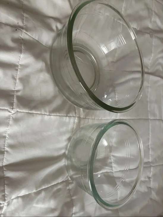 Vintage glass mixing bowls