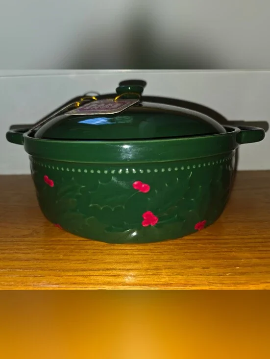 Green Holiday Ceramic Covered Casserole with Holly Accent
