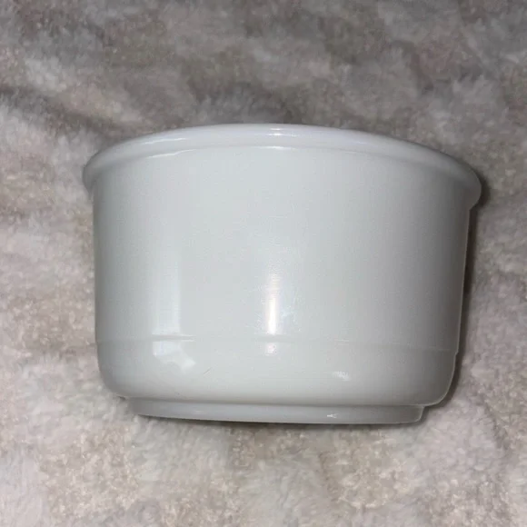 Vintage Smooth Milk Glass Mixing Bowl • 5.5”