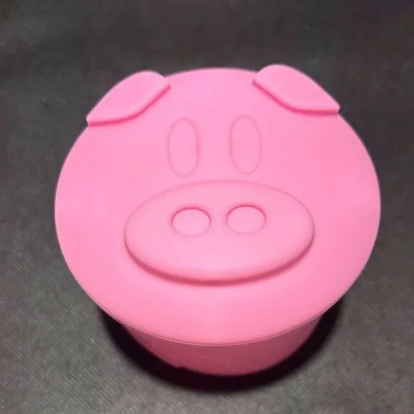Pink Piggy bacon grease container