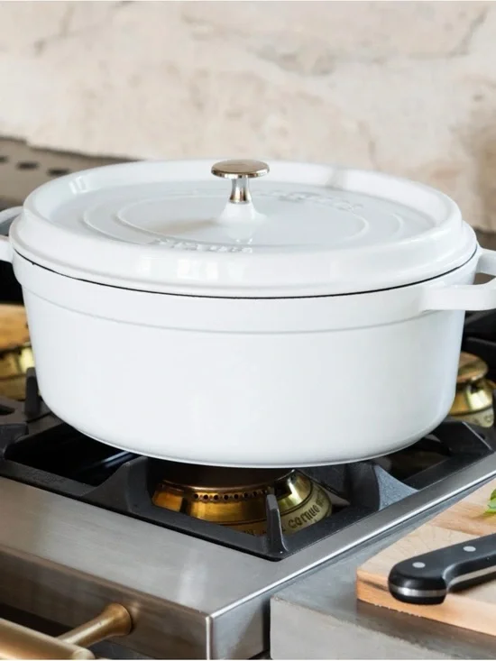 Staub Oval Cocotte 31 - 5.75qt White NIB