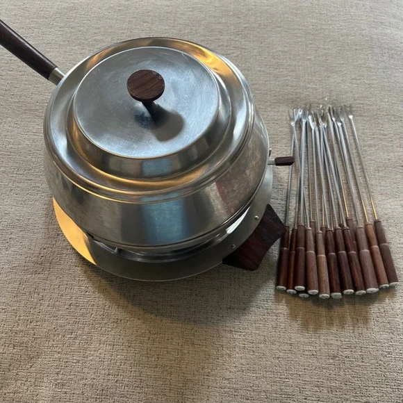 Vintage MCM Stainless Steel Fondue Set Wood Handles 18 Numbered‎ Forks Retro 70s