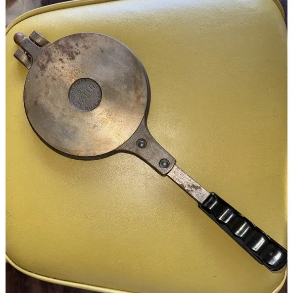 JOTUL Norway Cast Iron Waffle Krumkake Pizzelle Iron Maker 6