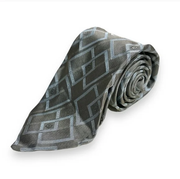 GUCCI Woven Jacquard Silk Tie Grey & Light Blue Interlocking Squares