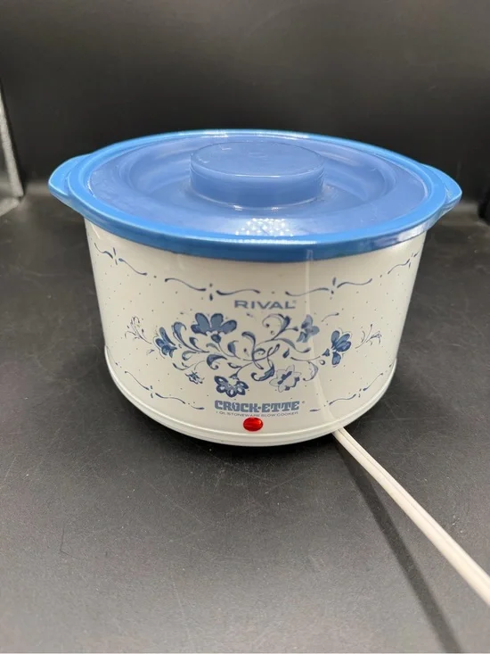 Vintage Rival Blue  CROCKETTE 1 QUART Stoneware Slow Cooker Model 3205 Tested