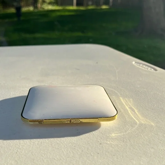 Tom Ford Soleil Collection Bronzing Powder Shade - Bronze Age