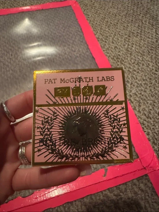 BNIB PAT MCGRATH LABS Skin Fetish: DIVINE BRONZER IN SHADE BURNISHED HONEY