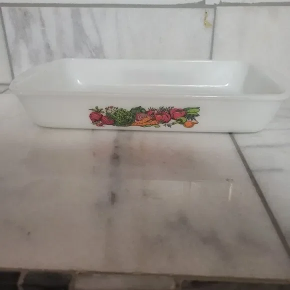 Glasbake Vintage  Milk Glass Casserole Dish 1.5 qt