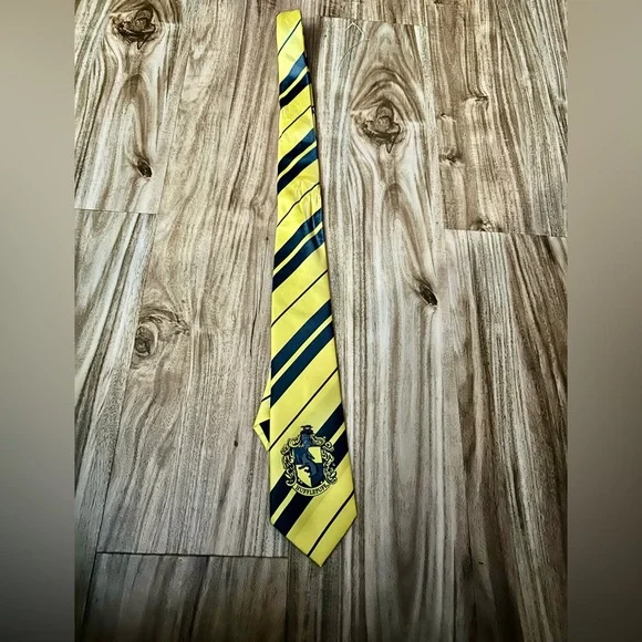 Harry Potter Hufflepuff Necktie Tie Yellow Black Cosplay Magic Mythical 47