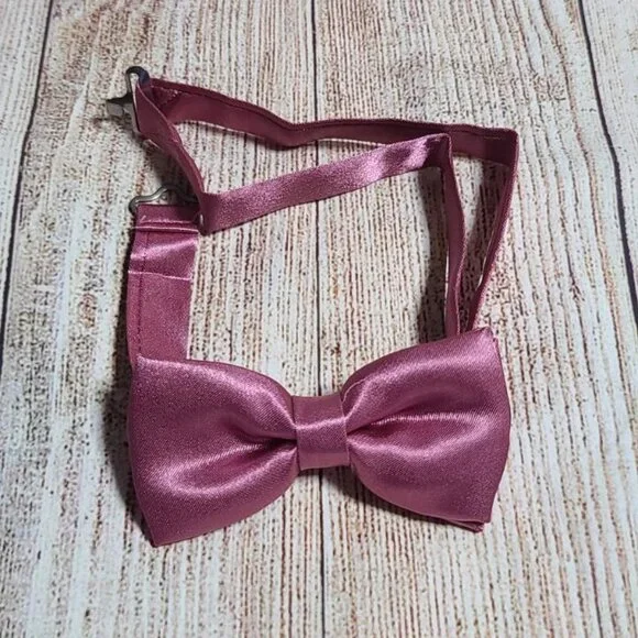 Satin Silk Pre-Tied Bow Tie - Cerise Burn - NEW