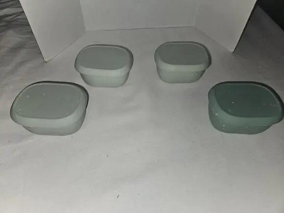 3 Pack Silicone Food Storage Containers with Lids, Reusable Nesting Lunch Bento