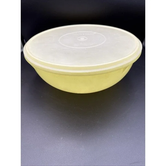 Vintage Tupperware Fix N Mix 274-1 With Lid