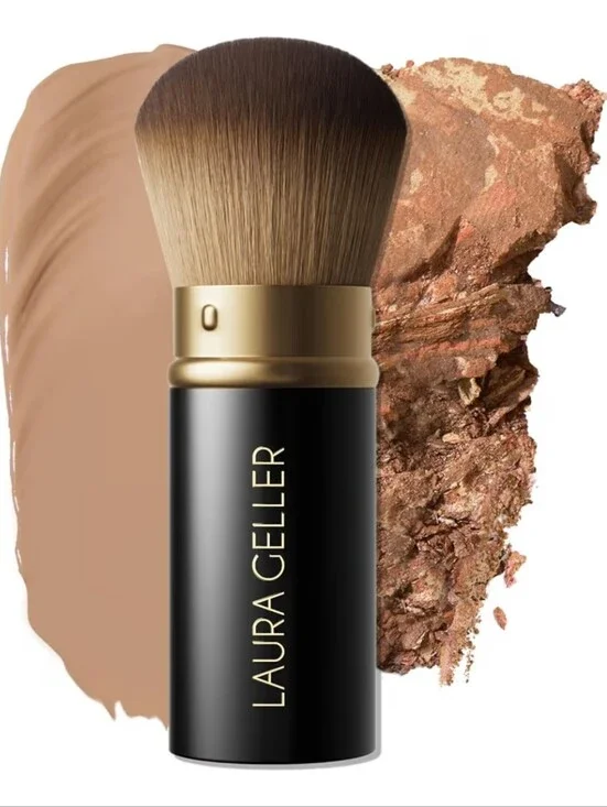 Laura Geller Retractable Kabuki Brush - Black/Gold