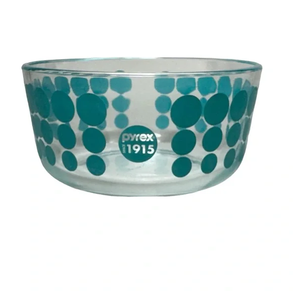 Pyrex 100th Anniversary Limited Edition 1 Qt Retro Blue Dot Glass Storage Dish