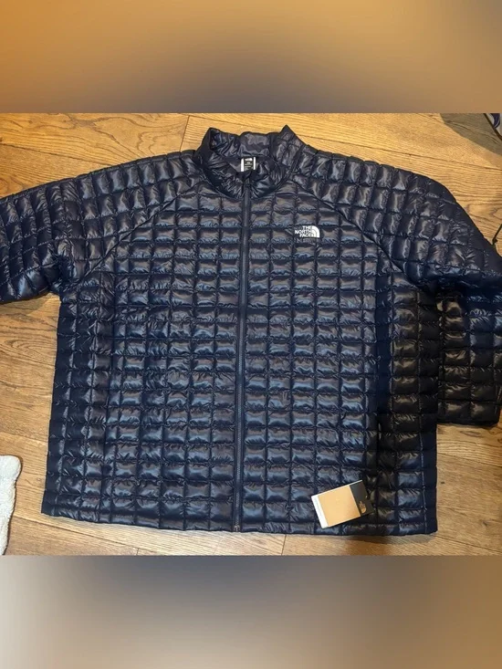 The North Face Men's Navy Packable Quilted Puffer Jacket