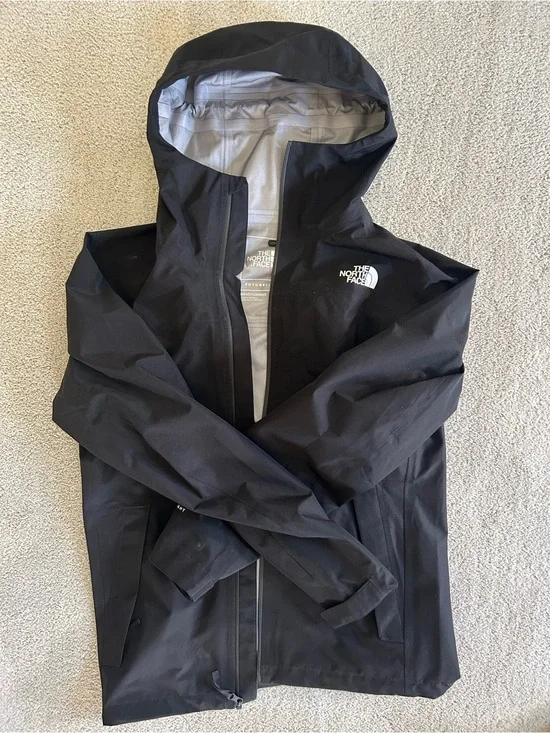 The North Face Men’s Dryzzle FUTURELIGHT Shell Jacket