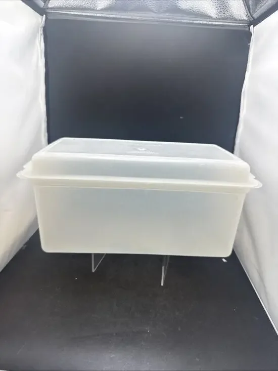 Vintage Tupperware Loaf Cake Keeper Bread Storage Container Lid 172-5 USA