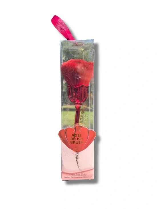 Rose Shaped Blush Brush - Red