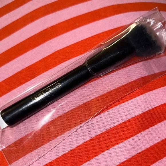 Laura Geller‎ Black Angled blush brush