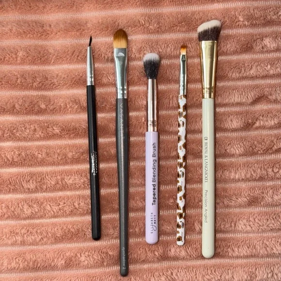 Mixed Makeup Brush Set Royal & Langnickel Elizabeth Mott Vasanti Aesthetica 5pc